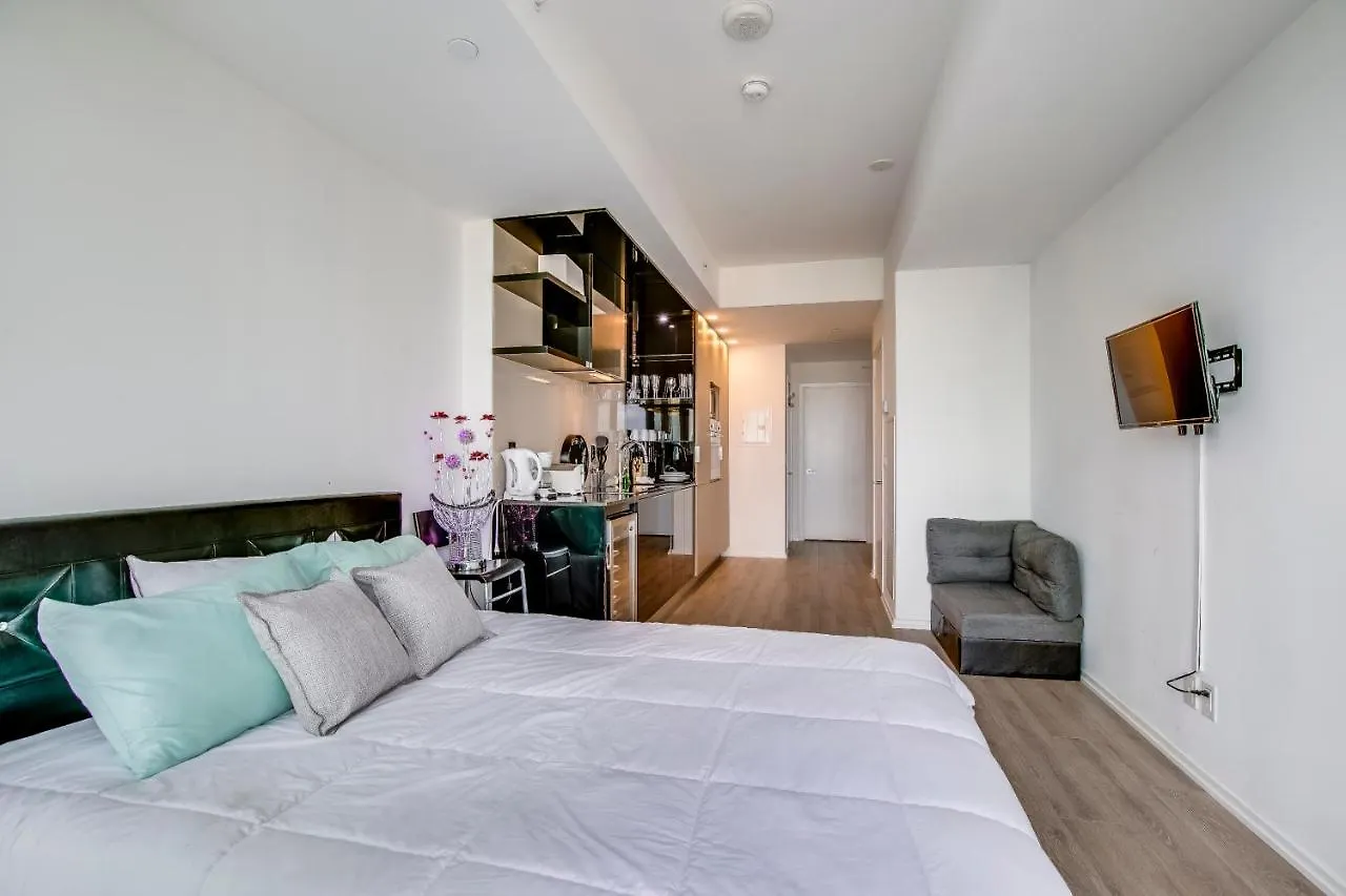 Temperance Skyview Suites By Sts Toronto